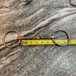 Herm sprenger WH ultra loose ring snaffle bit with roller. Excellent shape